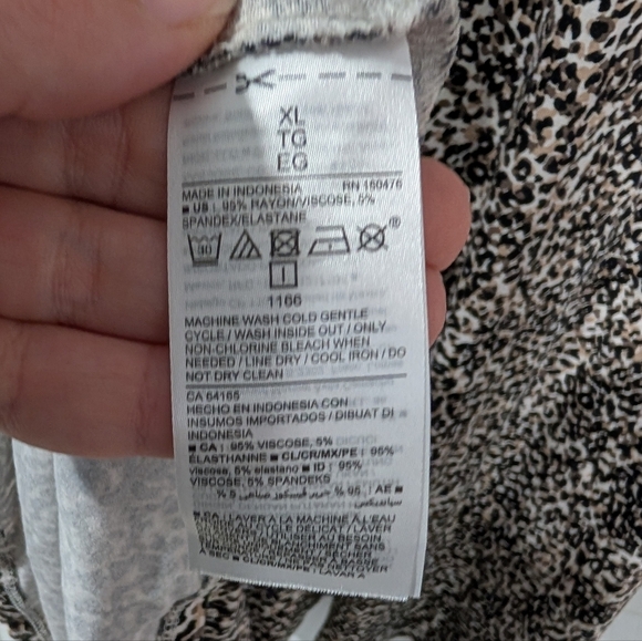 Old Navy Leopard Print Jersey-Knit Long Sleeve Swing Dress in Size XL - Picture 10 of 10